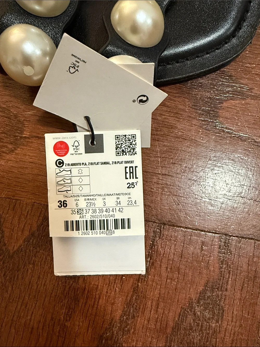 ZARA Black Slide Sandals with Pearl Trim Size 6 NWT - Picture 4 of 4
